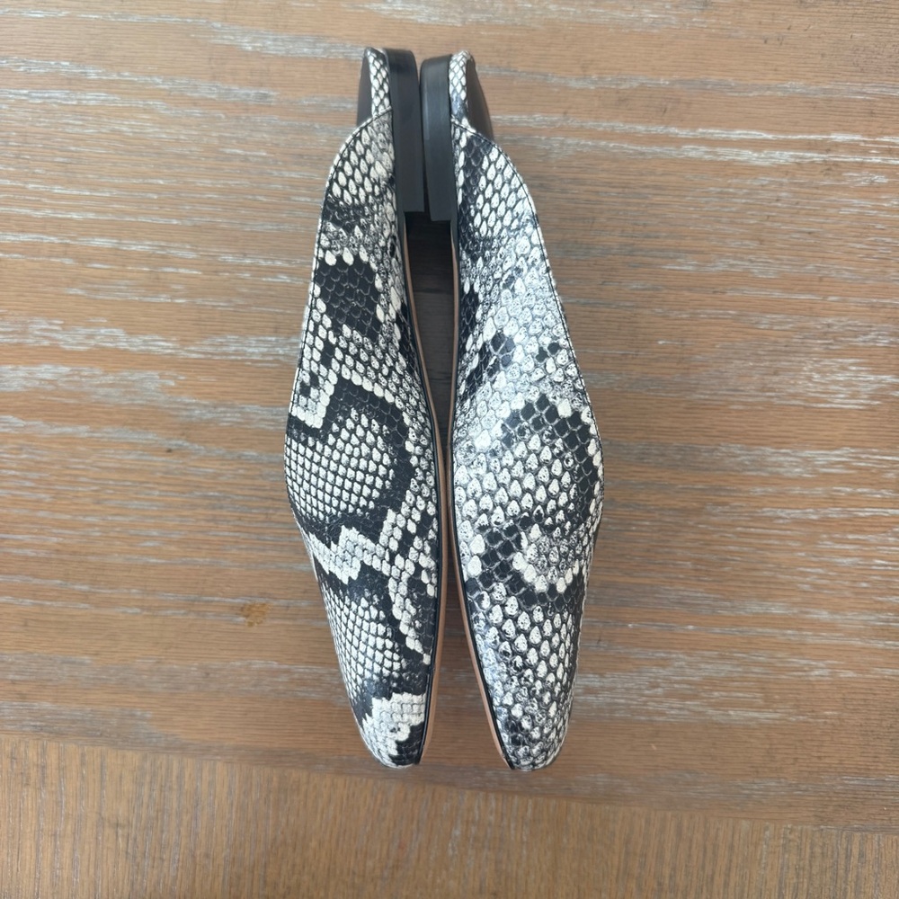 Vince Leather Flat Italian Gray Slip On Mules US 7.5 $380 - Picture 6 of 10
